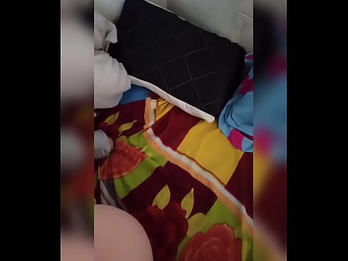 ❤️ השותפה שלי נשארת לבד בבית כי בעלה יוצא לחופשה ואני מנצלת את ההזדמנות לזיין אותה ולמלא לה את התחת בחלב ❤️❌ פורנו יפה אצלנו ❌️